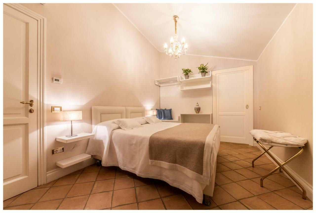 Boutique - Lodge & Suites Crotone Exterior photo