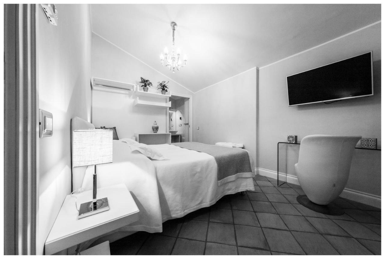 Boutique - Lodge & Suites Crotone Exterior photo
